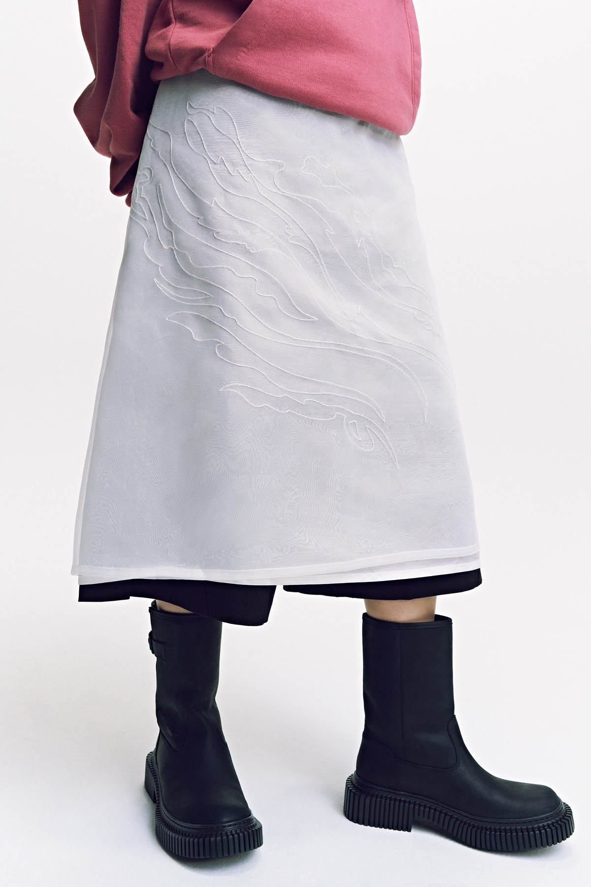 圖片來源：Theqoo